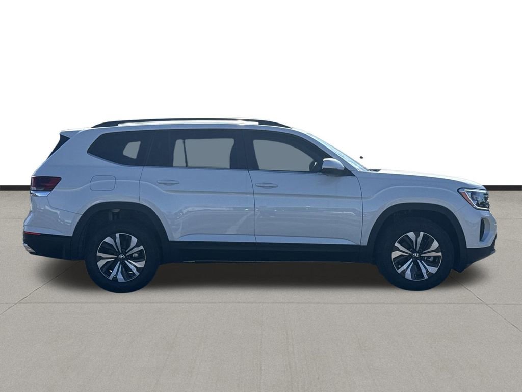 New 2026 Volkswagen Atlas SE image 4