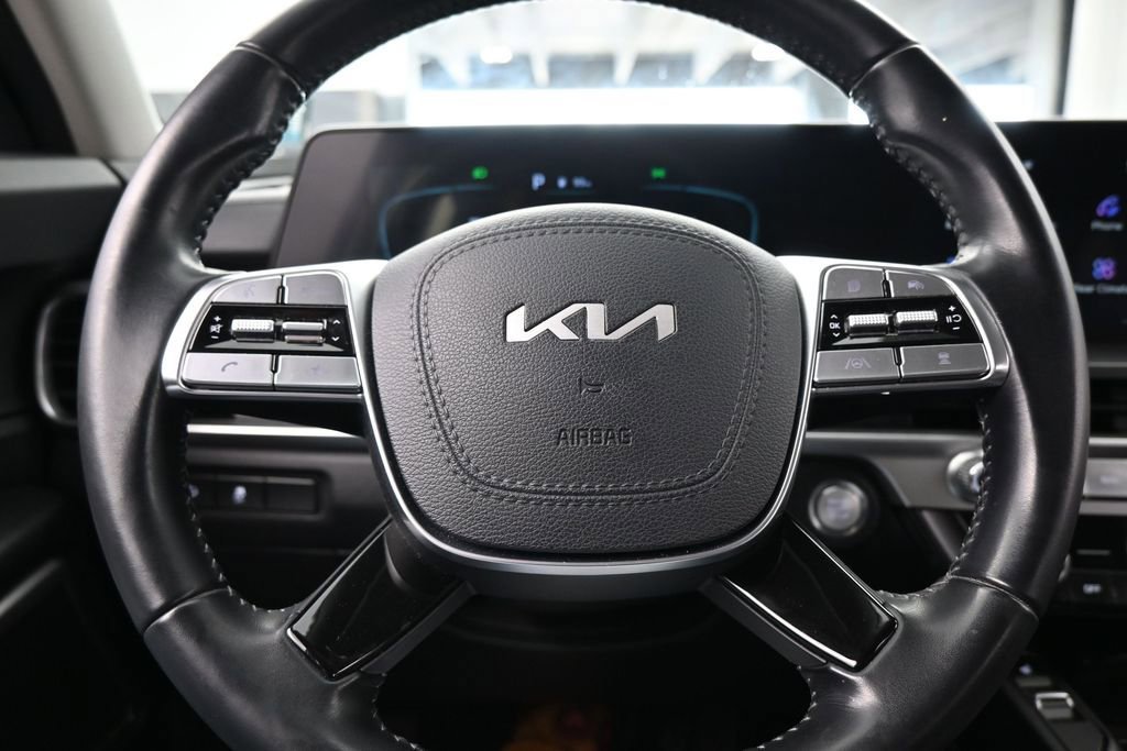 Used 2024 Kia Telluride S w/ S Sunroof Package FWD image 29