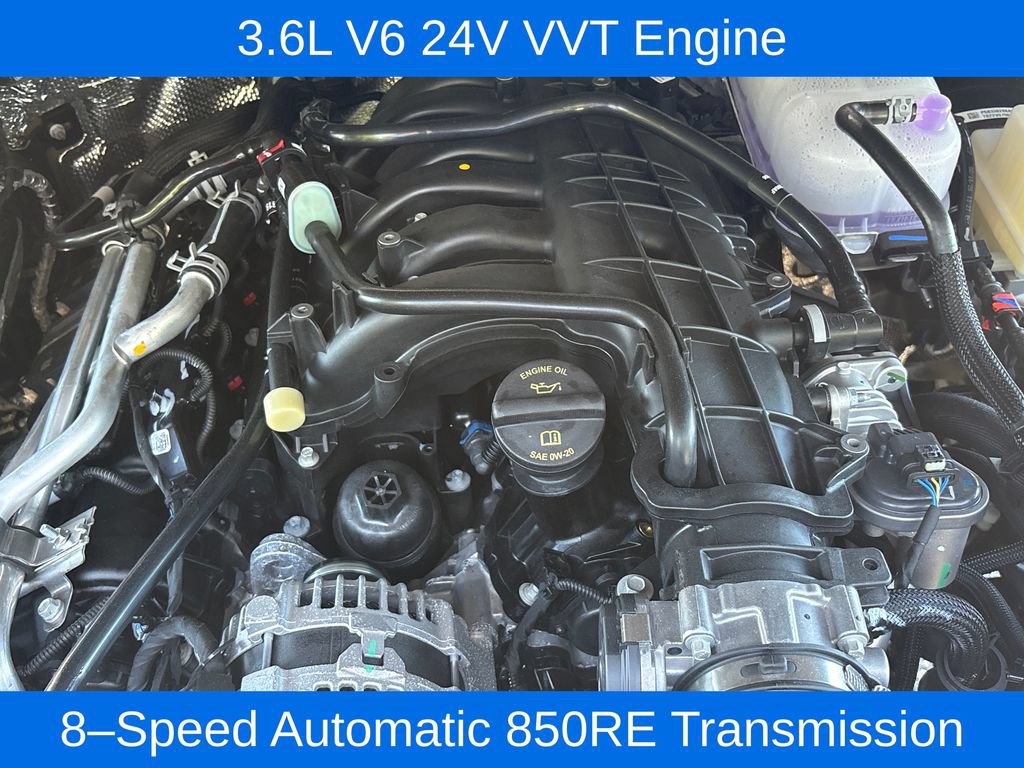 New 2026 Jeep Gladiator Rubicon w/ Steel Power Dome Hood Package AWD/4WD image 4