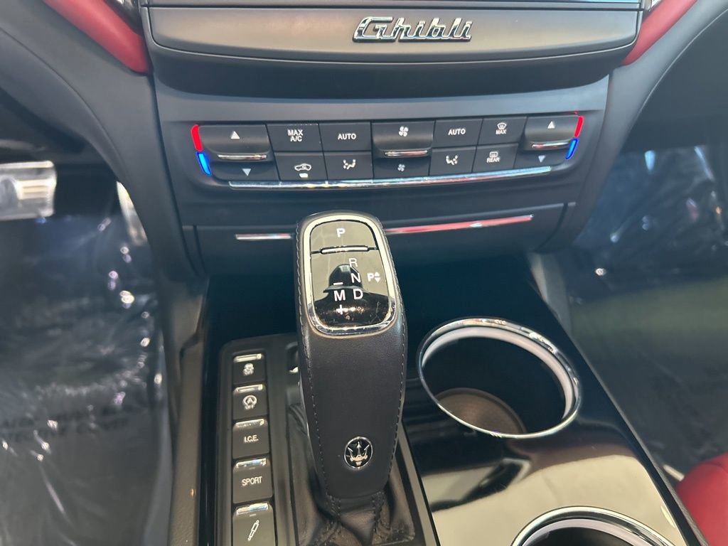 Used 2019 Maserati Ghibli S GranSport image 51