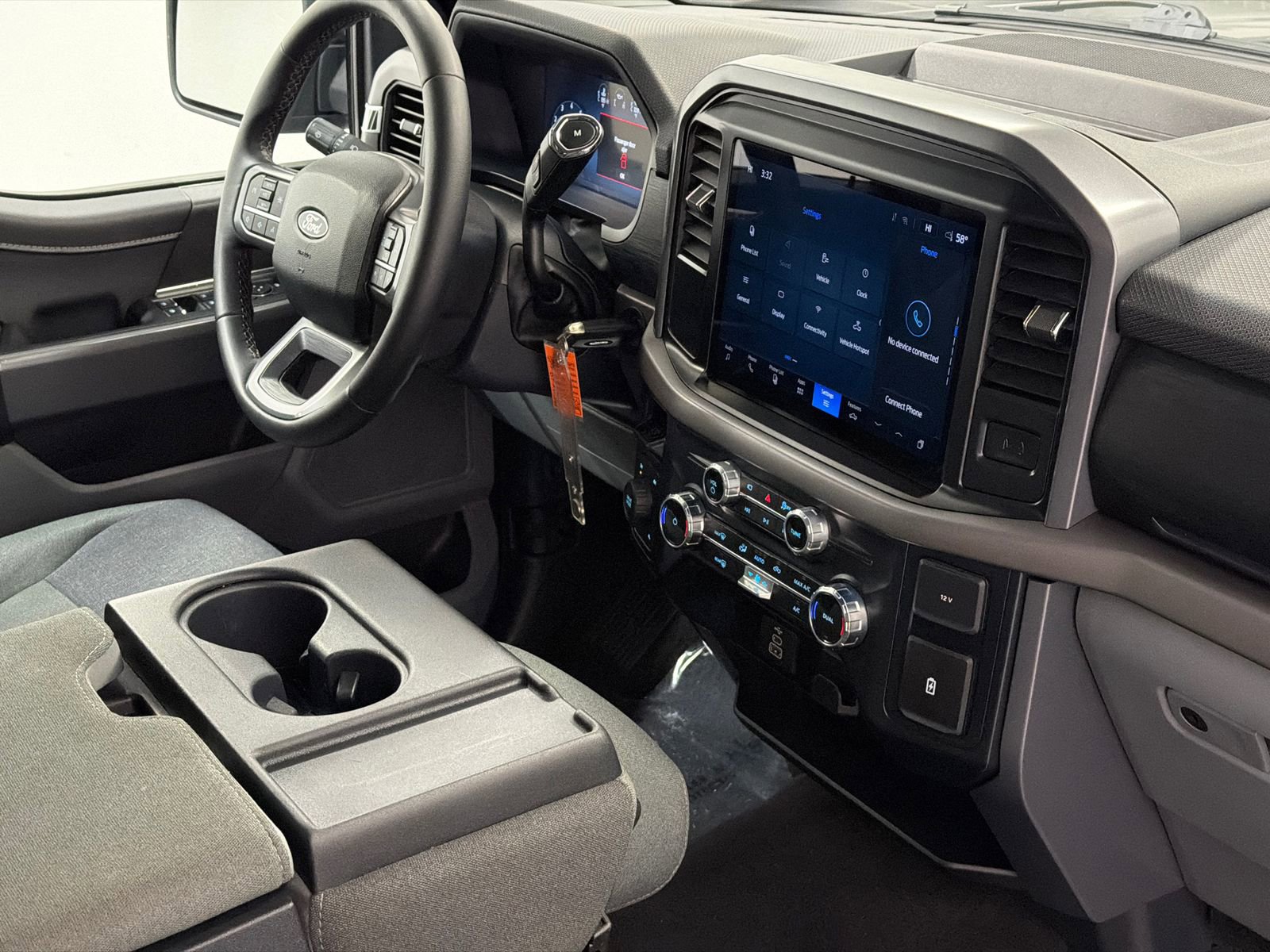 Used 2025 Ford F150 XLT w/ Equipment Group 301A Standard image 9