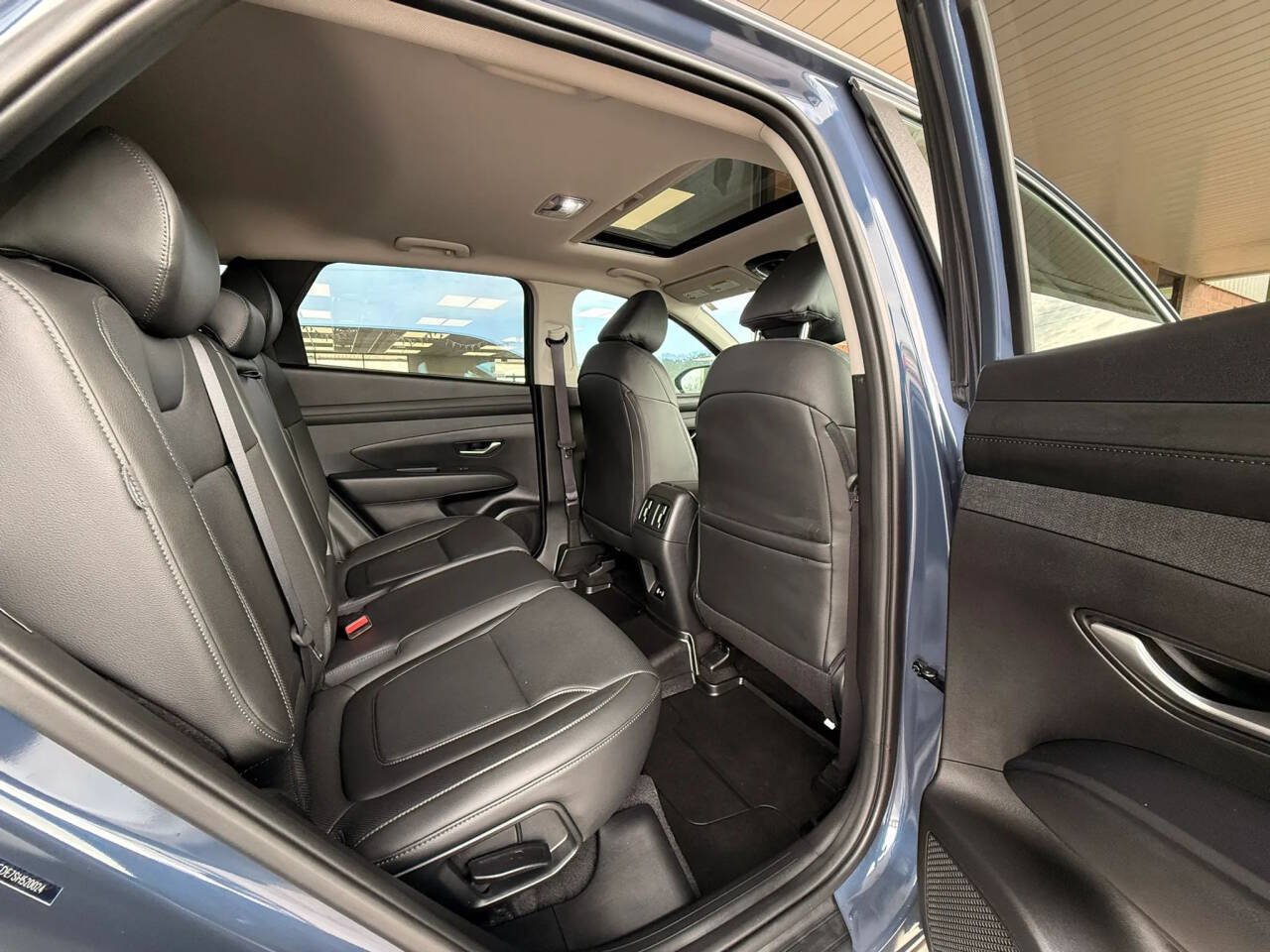 Used 2025 Hyundai Tucson SEL AWD/4WD image 21