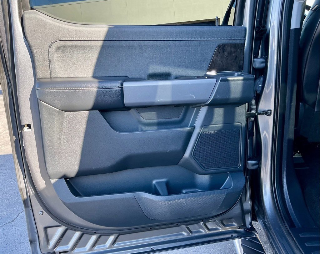 Used 2021 Ford F150 Lariat w/ Max Trailer Tow Package image 29