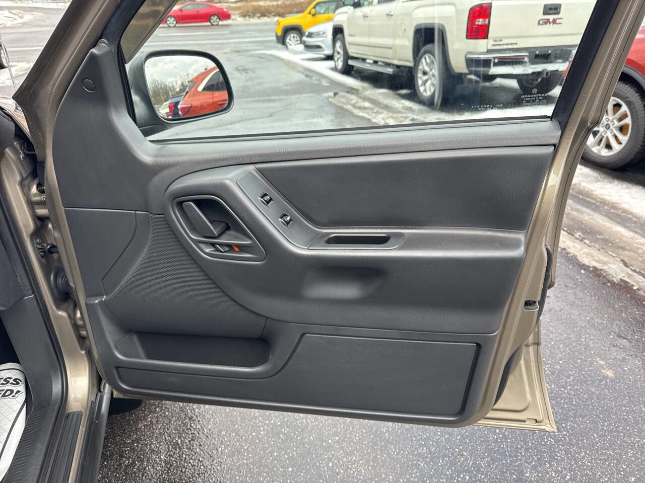 Used 2004 Jeep Grand Cherokee Laredo w/ Trailer Tow Prep Group image 24