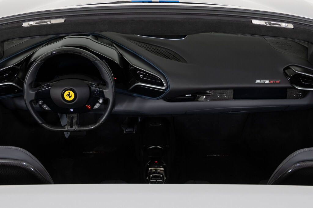 Used 2023 Ferrari 296 GTS image 37