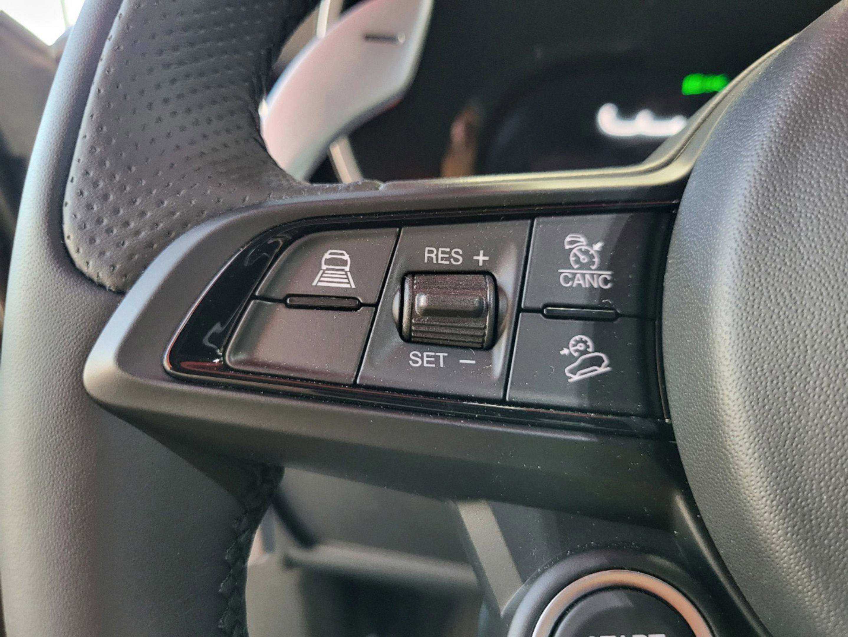 New 2025 Alfa Romeo Stelvio Sprint image 61