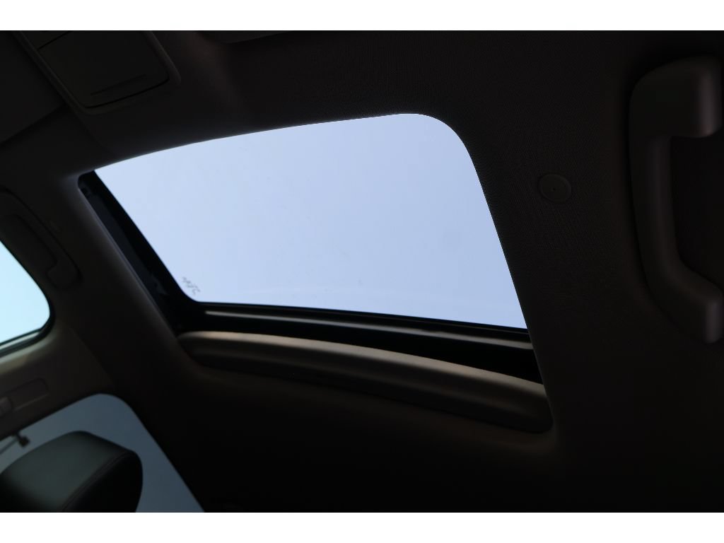 Used 2024 Honda CR-V EX-L image 5