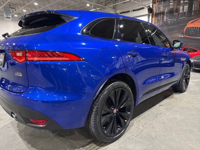 Used 2020 Jaguar F-PACE R-Sport image 37