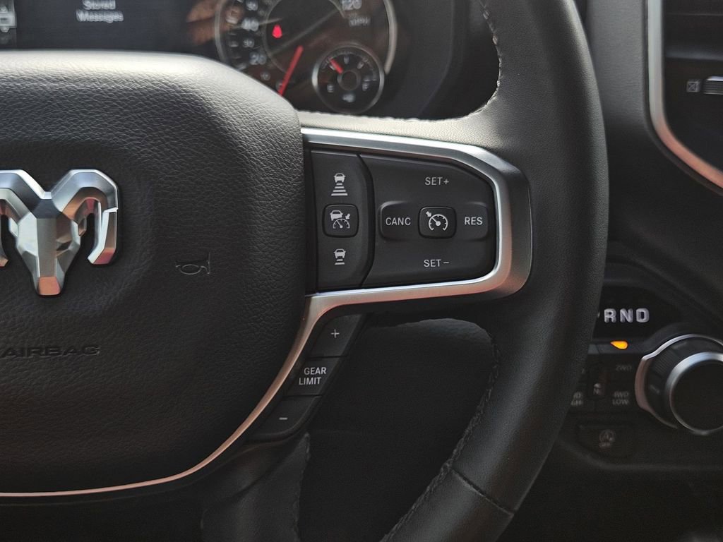 Used 2025 RAM 1500 Big Horn AWD/4WD image 17