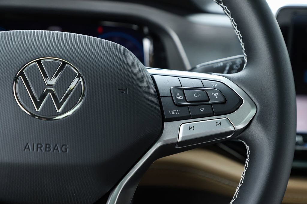 New 2026 Volkswagen Atlas Cross Sport SE image 61