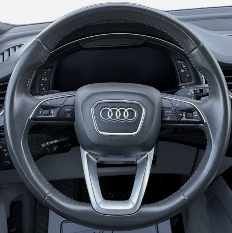 Used 2019 Audi Q7 3.0T Premium Plus w/ Premium Plus Package AWD/4WD image 18