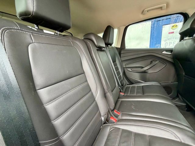 Used 2017 Ford Escape Titanium image 17
