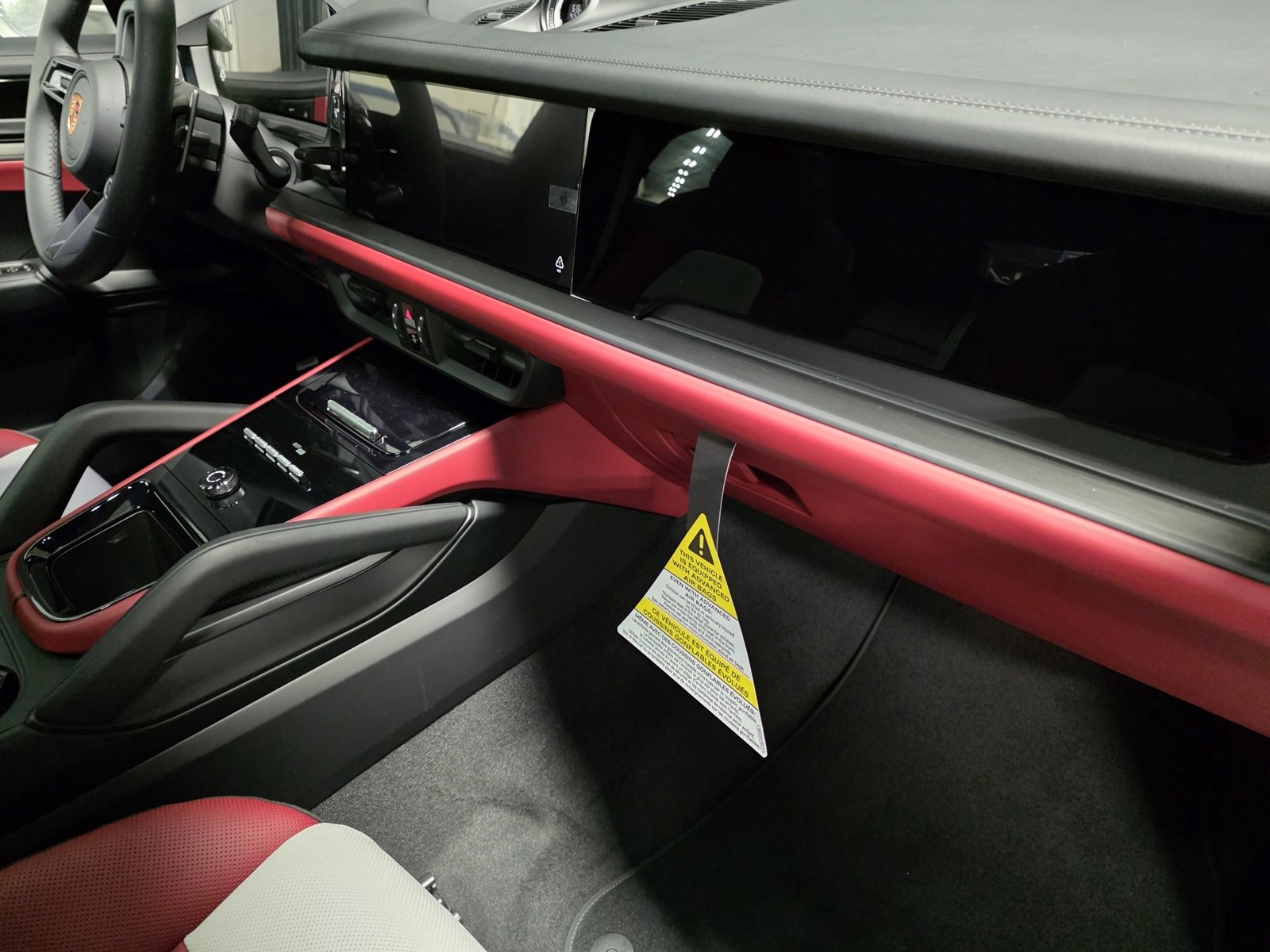 New 2026 Porsche Cayenne GTS image 35