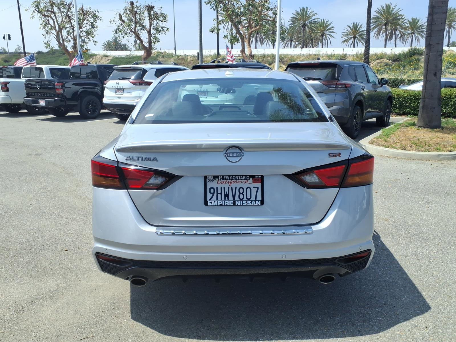 Certified 2023 Nissan Altima 2.5 SR FWD image 8