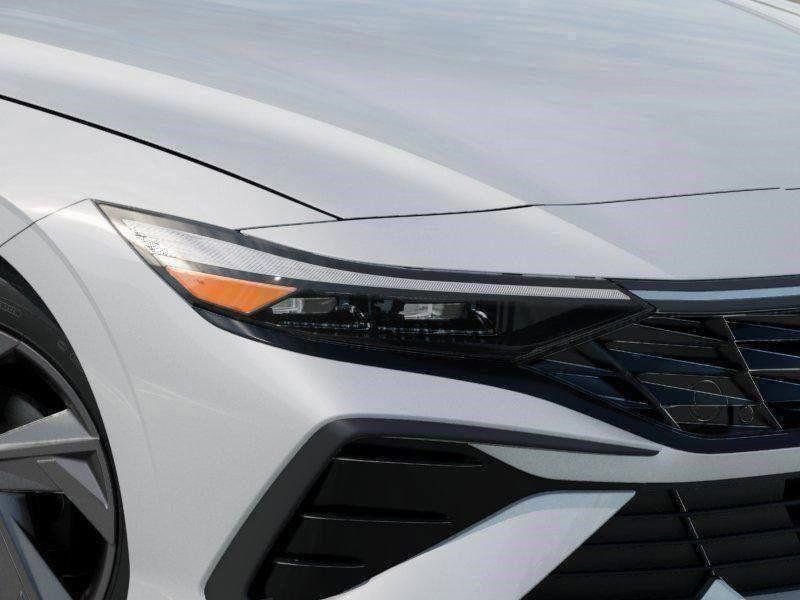 New 2026 Hyundai Elantra Sport image 9