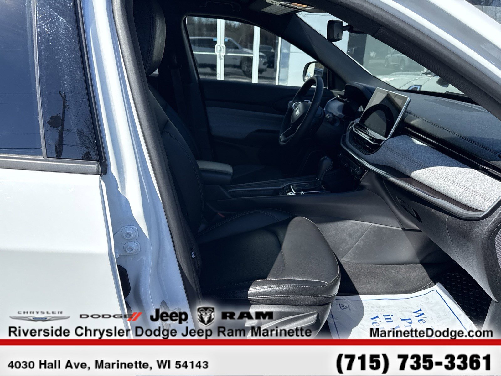 Used 2023 Jeep Compass Latitude AWD/4WD image 25