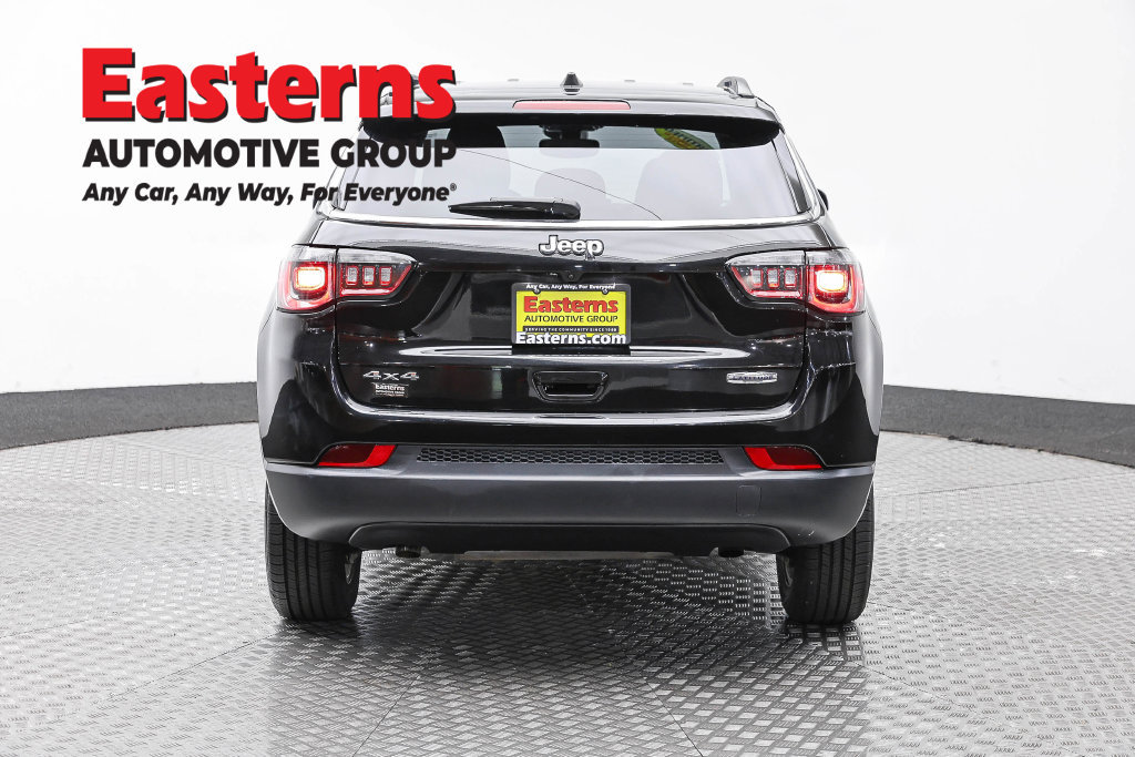 Used 2024 Jeep Compass Latitude AWD/4WD image 8