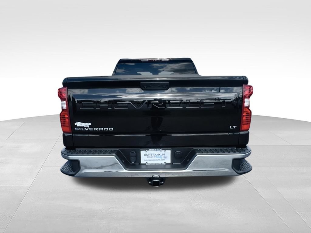 Used 2023 Chevrolet Silverado 1500 LT AWD/4WD image 7