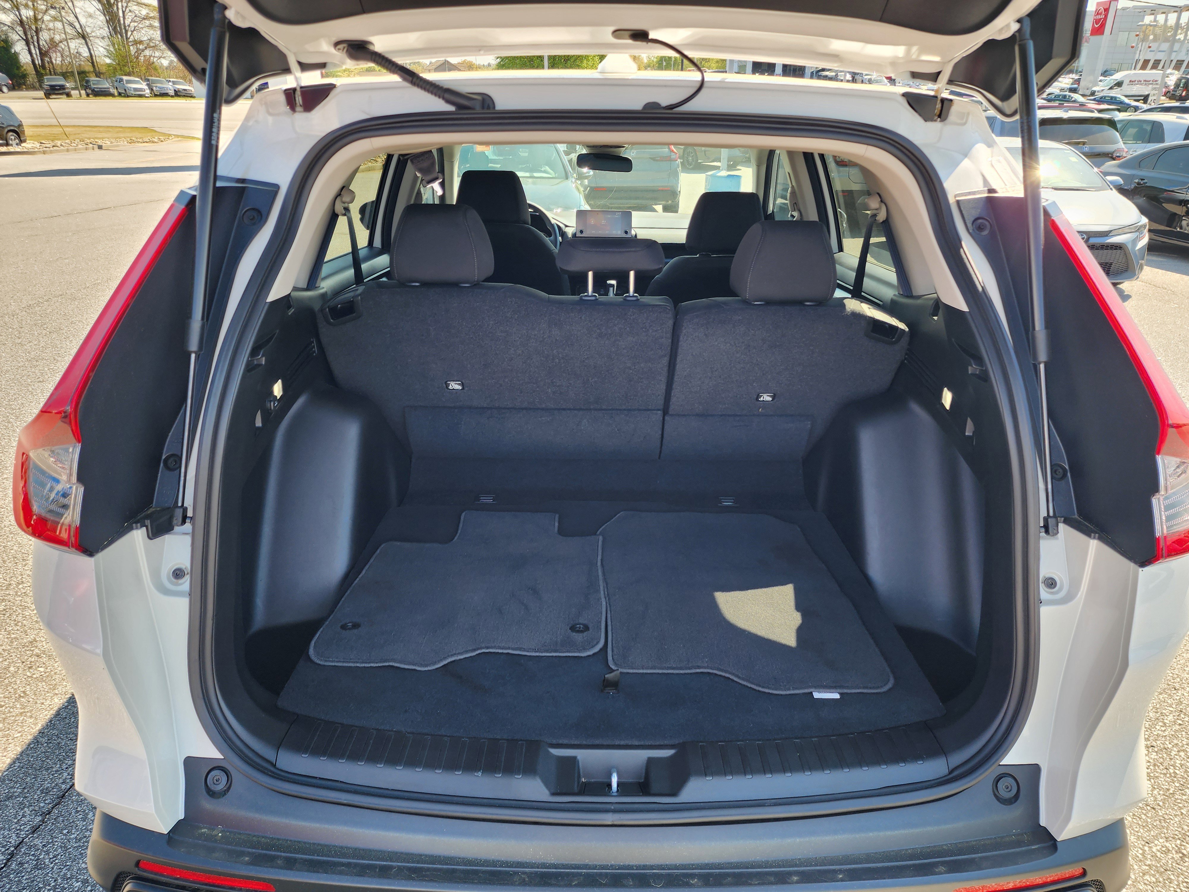 Certified 2025 Honda CR-V EX image 6