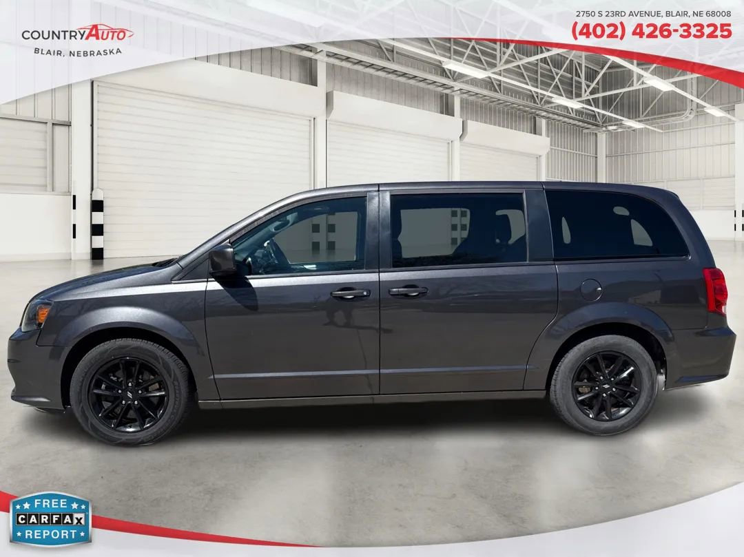 Used 2019 Dodge Grand Caravan GT FWD image 2