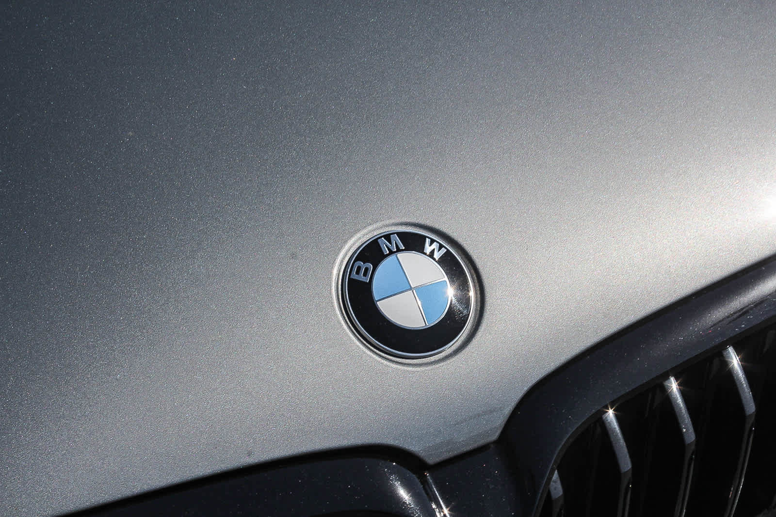 Used 2023 BMW M550i xDrive w/ Executive Package AWD/4WD image 11