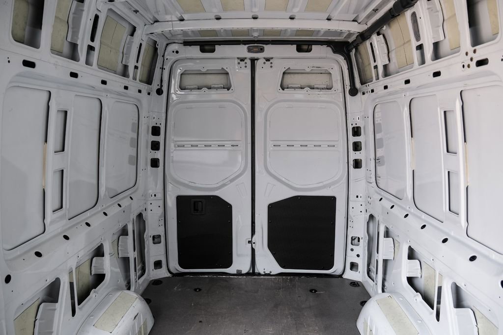 Used 2020 Mercedes-Benz Sprinter 2500 w/ Driver Convenience Package image 33