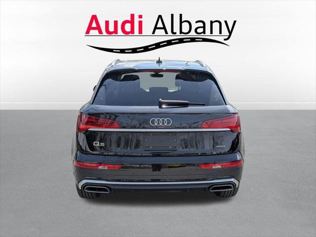 Certified 2023 Audi Q5 2.0T Premium w/ Convenience Package AWD/4WD image 5