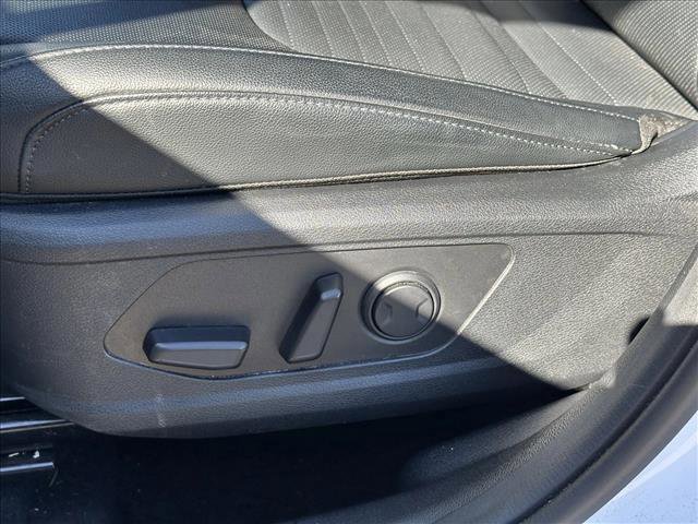 Used 2023 Kia Sportage SX image 19