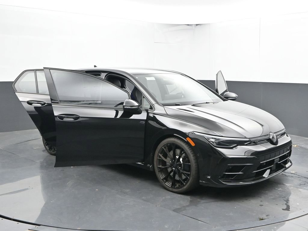 Used 2025 Volkswagen Golf R Black Edition image 53
