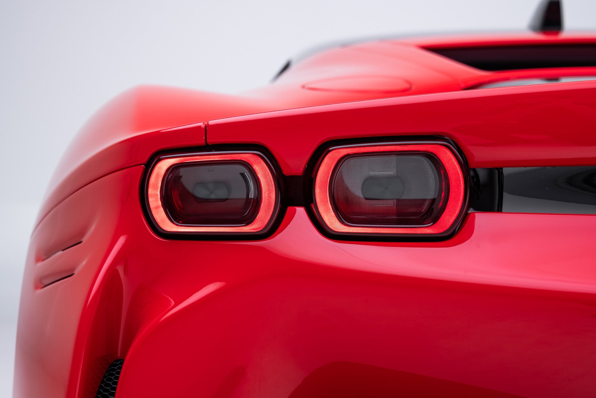 Used 2023 Ferrari SF90 Stradale AWD/4WD image 29