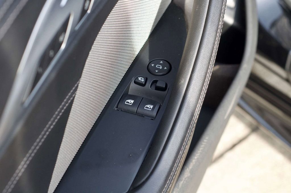 Used 2019 BMW M850i xDrive MSRP$115105/Heated&CooledSeats w/ Comfort Seating Package image 24