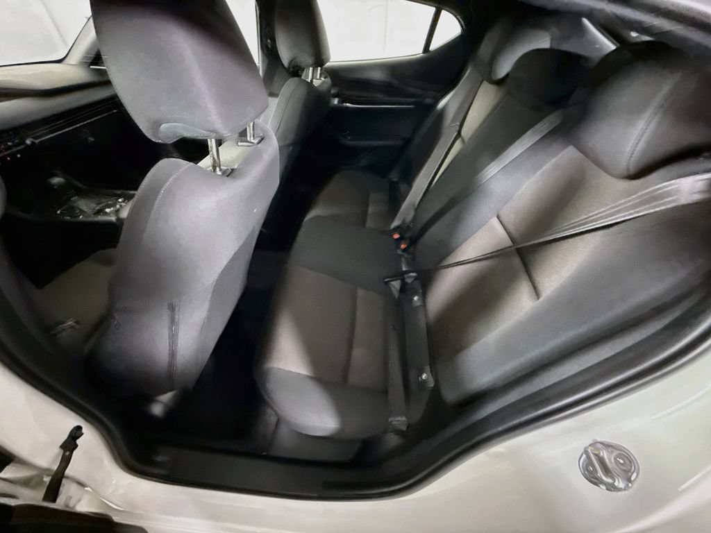 Used 2022 MAZDA MAZDA3 s FWD image 26
