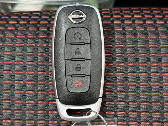 New 2026 Nissan Kicks SR w/ Cold Weather Package FWD image 21