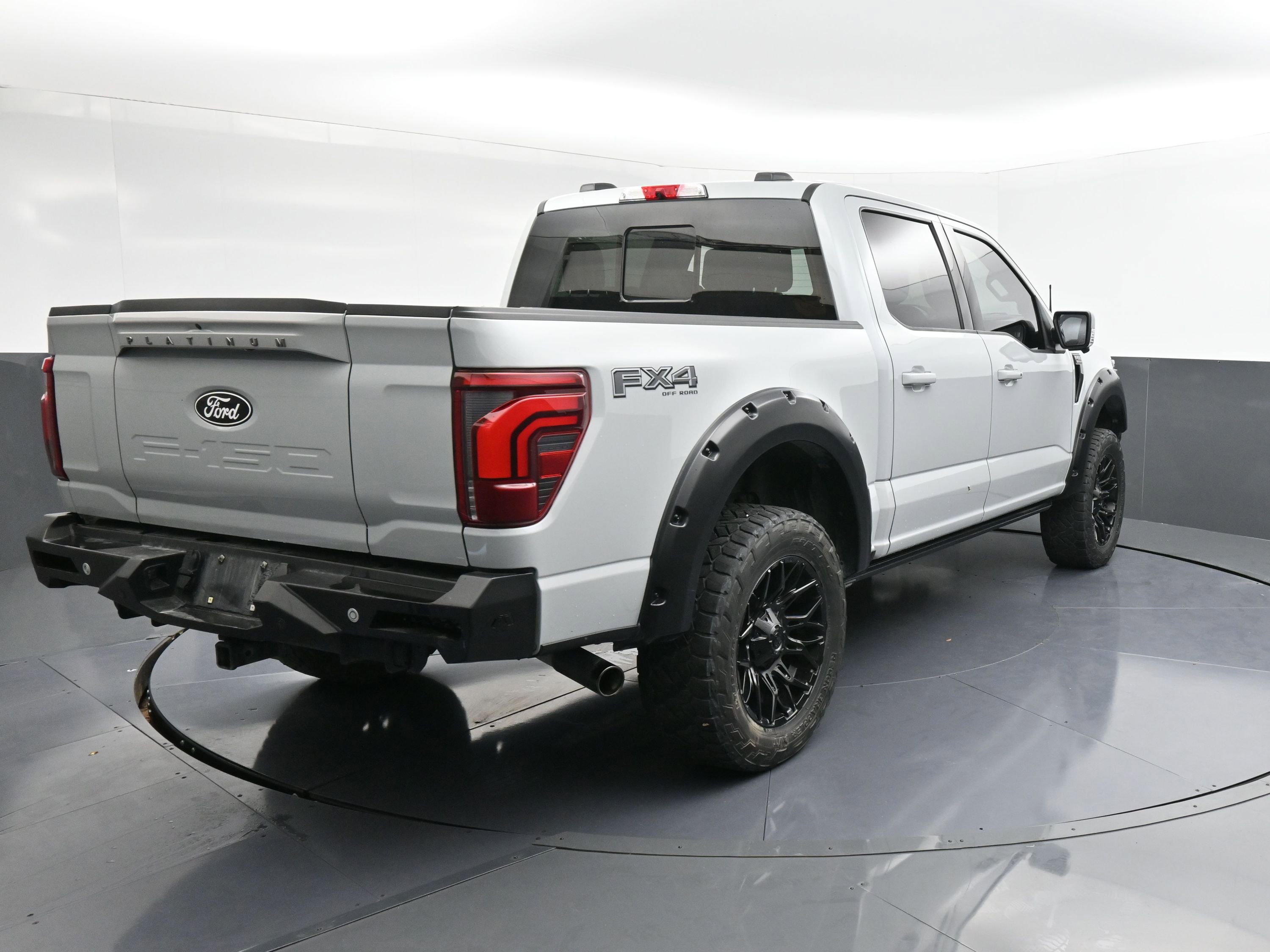 Certified 2024 Ford F150 Platinum w/ Equipment Group 702A High image 8