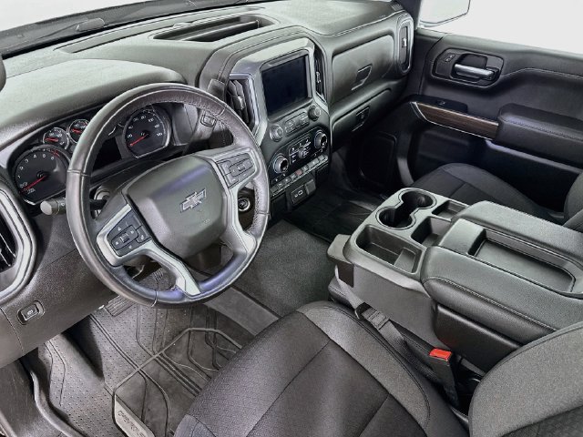 Used 2022 Chevrolet Silverado 1500 RST w/ Redline Edition AWD/4WD image 14