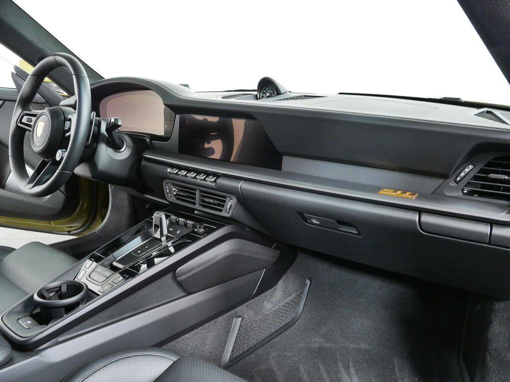 Certified 2026 Porsche 911 GTS RWD image 22