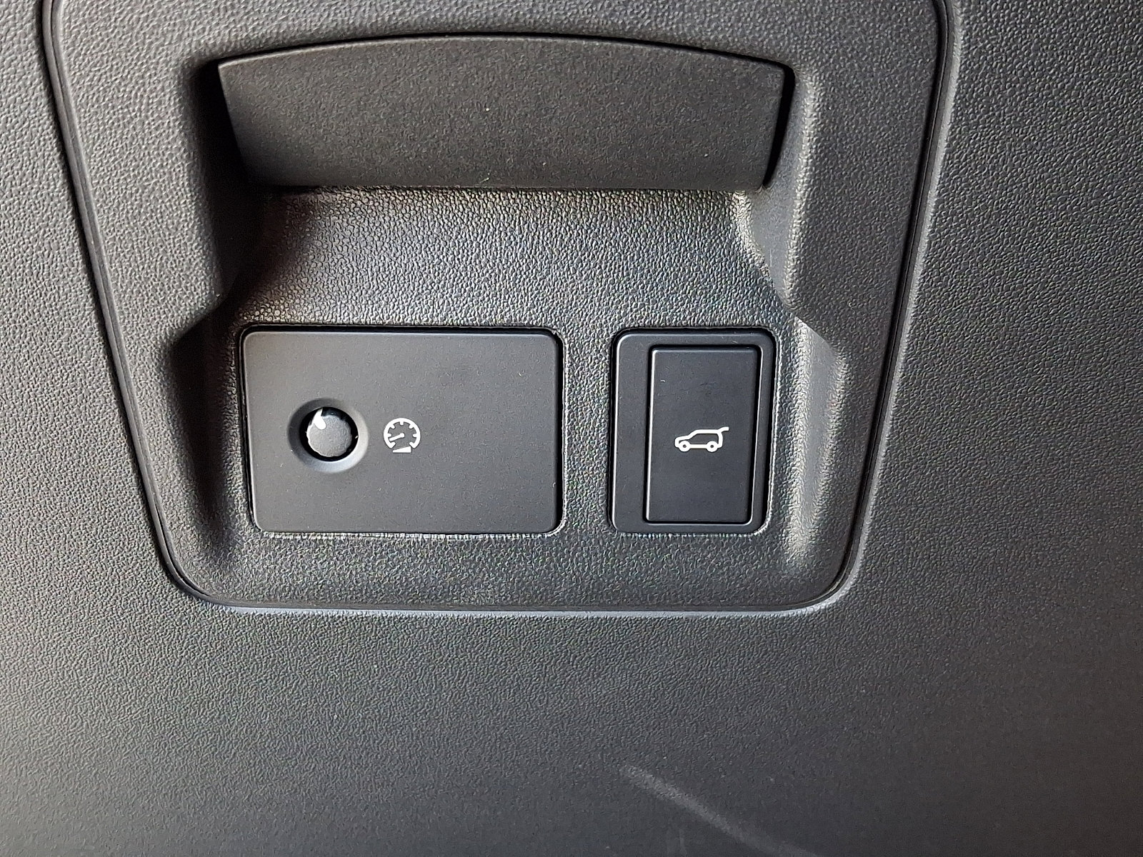 Used 2026 Land Rover Range Rover Velar Dynamic SE image 25