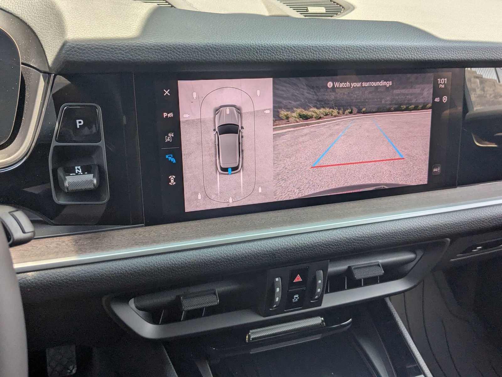 Used 2025 Porsche Cayenne image 19