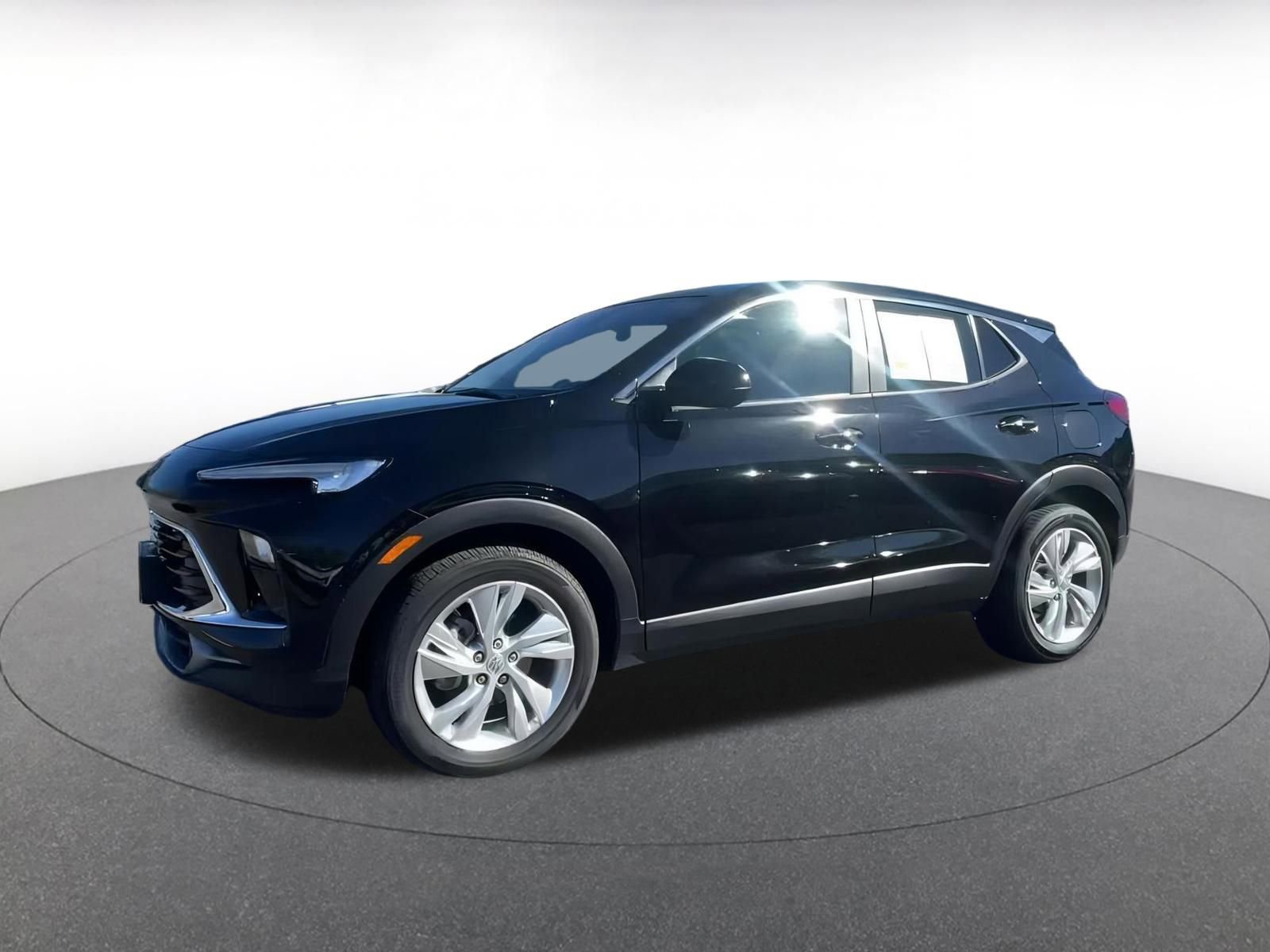 Used 2025 Buick Encore GX Preferred image 6