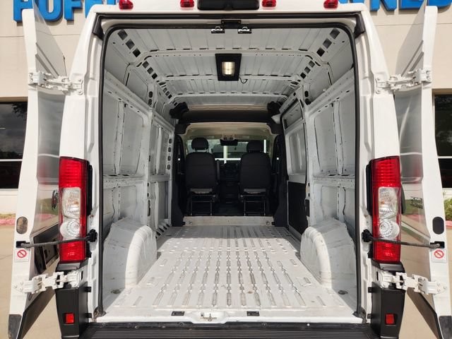 Used 2025 RAM ProMaster 2500 w/ Convenience Group FWD image 33