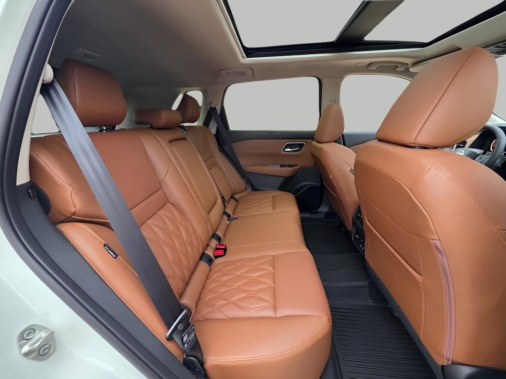 New 2026 Nissan Rogue Platinum w/ Platinum Premium Package image 10