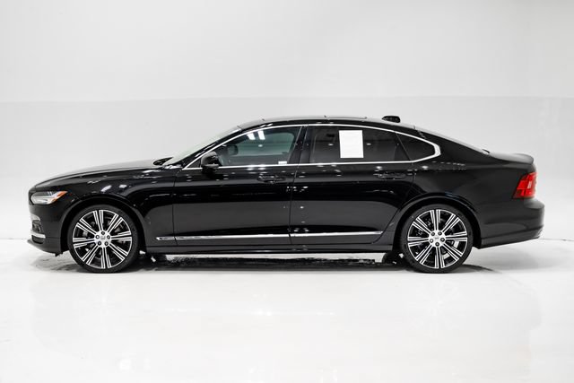 Used 2023 Volvo S90 B6 Plus AWD/4WD image 29