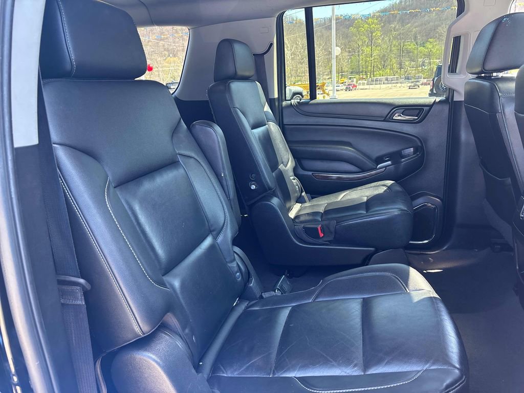 Used 2019 Chevrolet Suburban LT AWD/4WD image 31