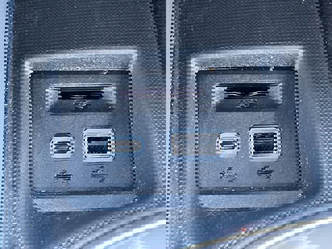 Used 2023 Buick Enclave Essence image 26