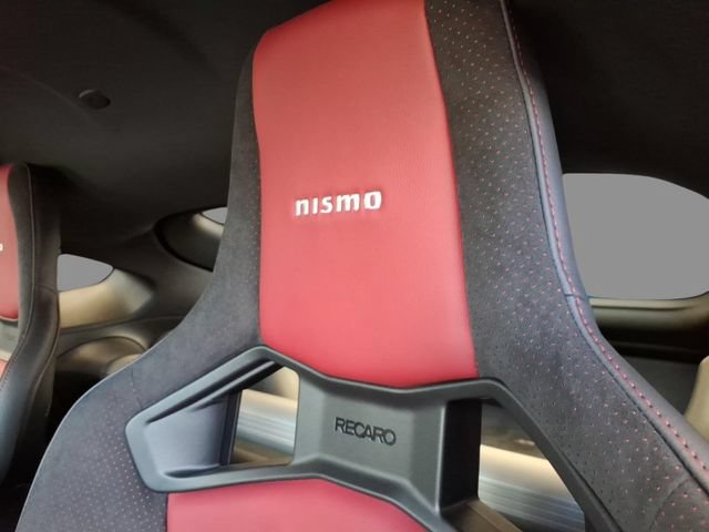 New 2026 Nissan Z NISMO w/ Floor Mat Package RWD image 13