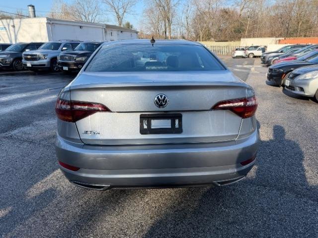 Used 2019 Volkswagen Jetta R-Line image 4