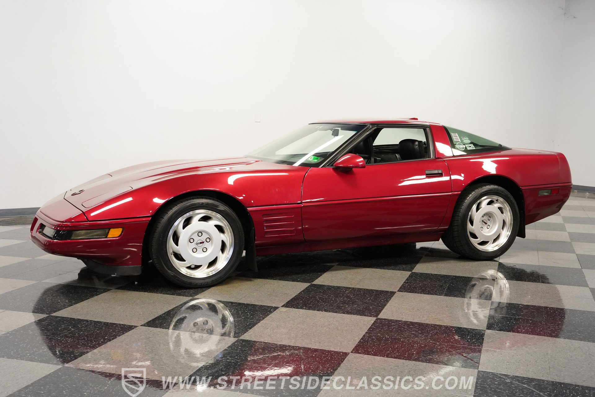 Used 1991 Chevrolet Corvette ZR-1 RWD image 7