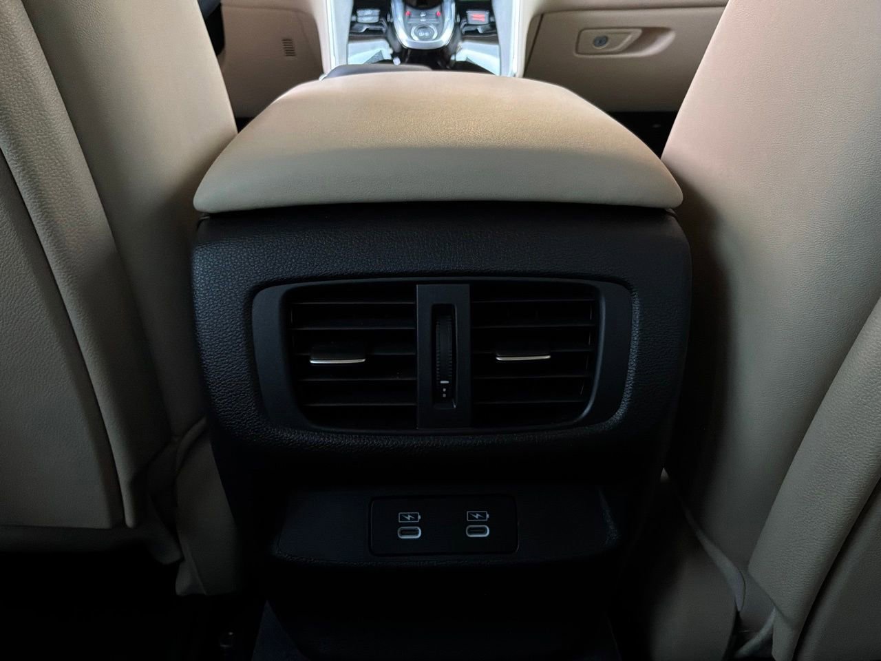 Used 2025 Acura TLX w/ Technology Package FWD image 11