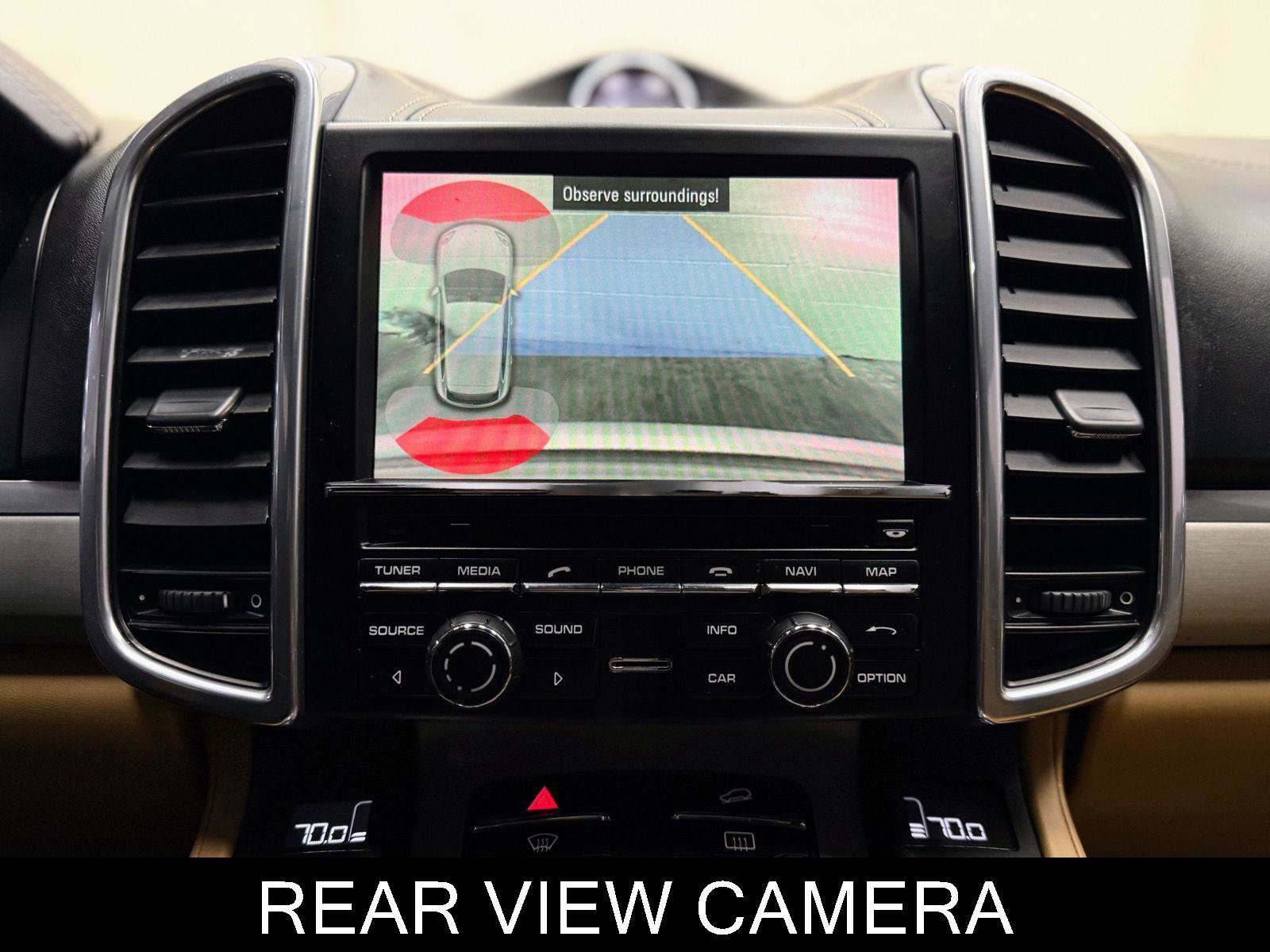 Used 2014 Porsche Cayenne GTS image 28