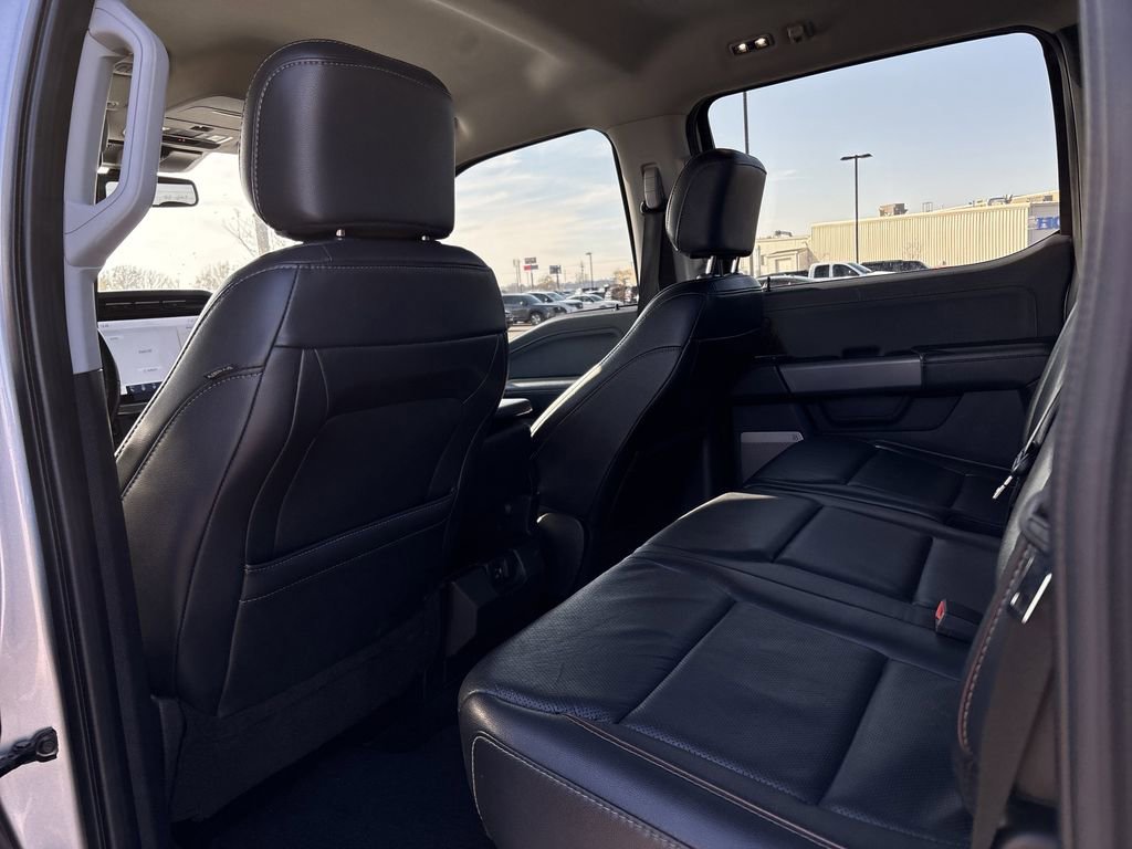 Used 2021 Ford F150 Lariat image 14